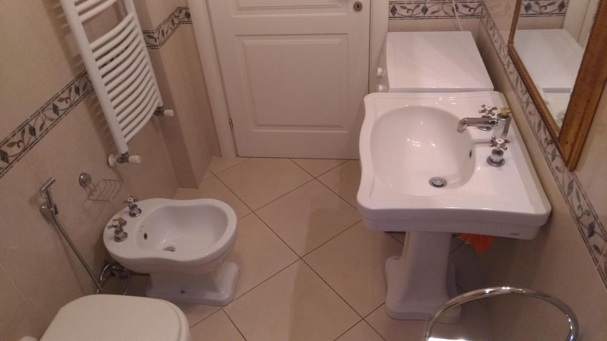 Short-Lets D33, Part Of The House Is Available For Short-Term Rentals In Sorrento Center Eksteriør billede