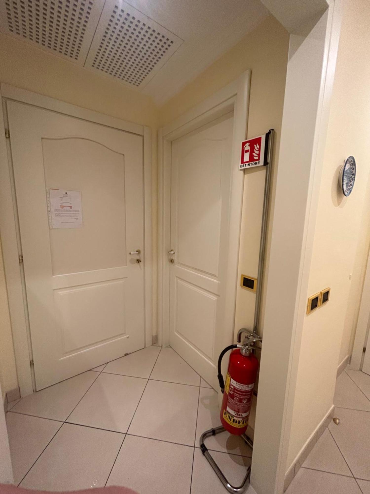 Short-Lets D33, Part Of The House Is Available For Short-Term Rentals In Sorrento Center Eksteriør billede