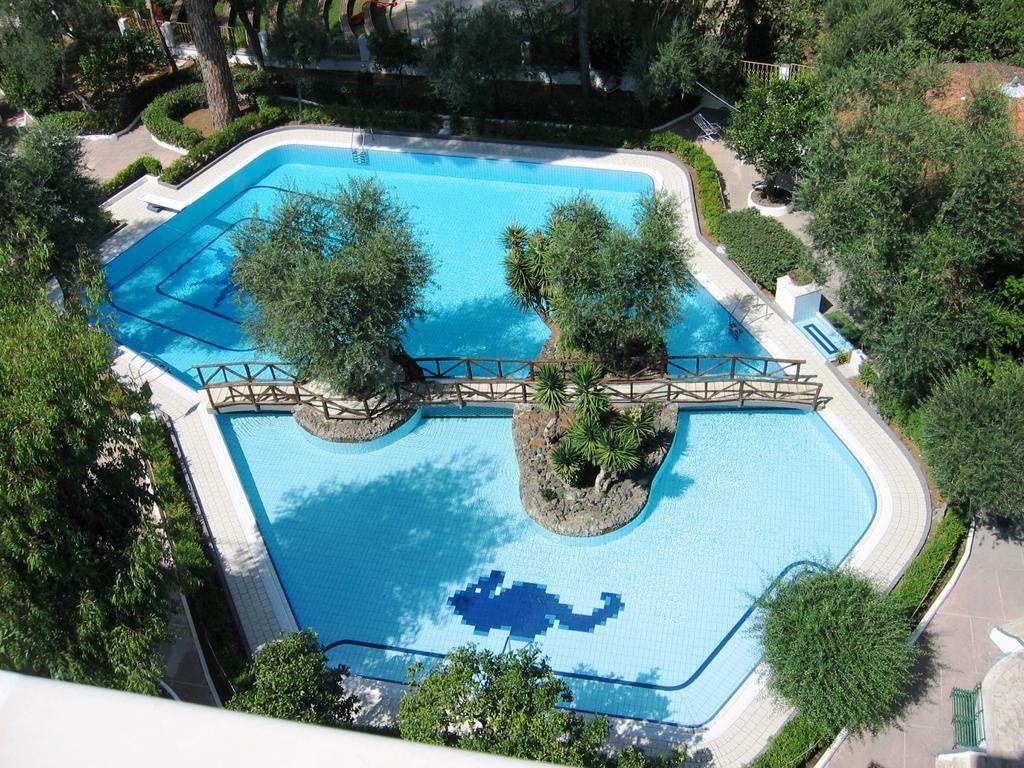 Short-Lets D33, Part Of The House Is Available For Short-Term Rentals In Sorrento Center Eksteriør billede
