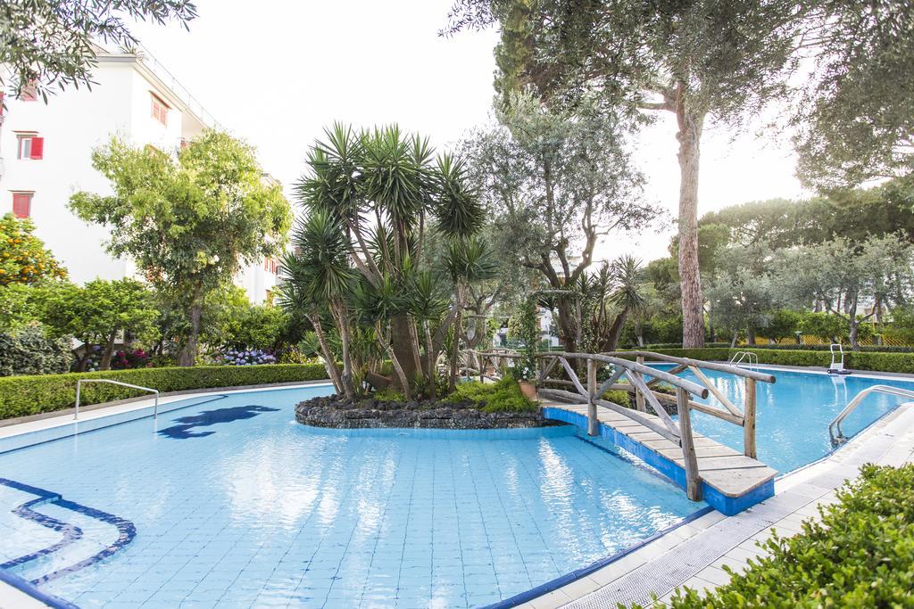 Short-Lets D33, Part Of The House Is Available For Short-Term Rentals In Sorrento Center Eksteriør billede